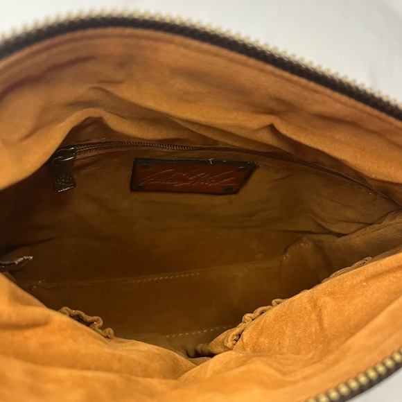 ✨HP - Patricia Nash Valerie Fold-Over Tool Embossed Leather Clutch Wristlet - Picture 7 of 9